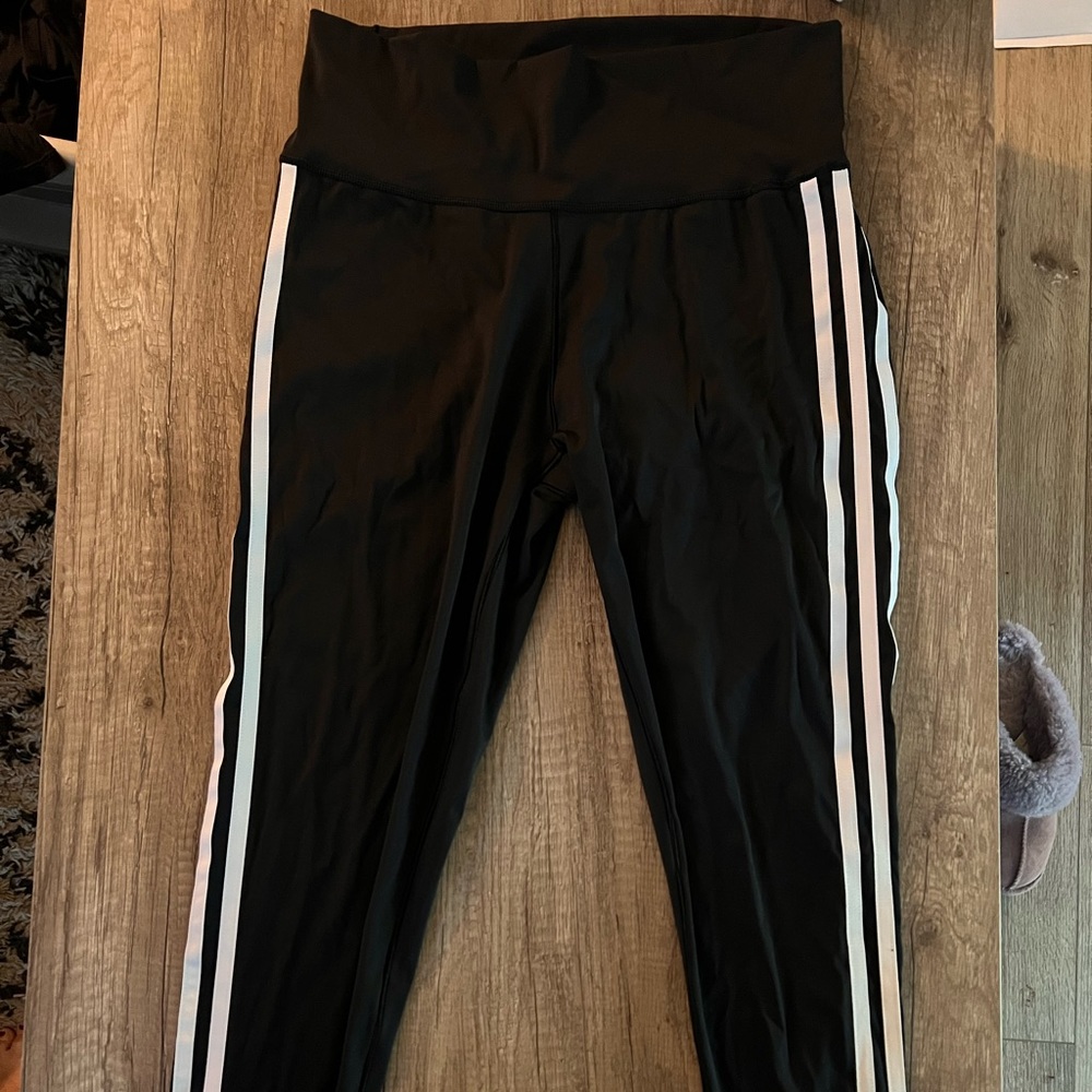 Adidas leggings